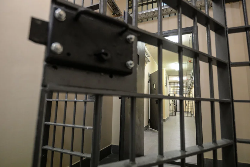 Britaniya xaricdəki həbsxanaları icarəyə götürmək niyyətindədir