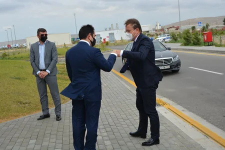 EU ready to invest in various projects in Baku port 