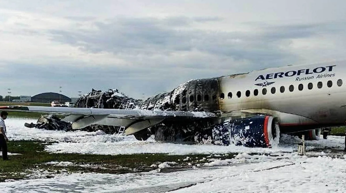 Черный ящик сгоревшего SSJ-100 оказался серьезно поврежден