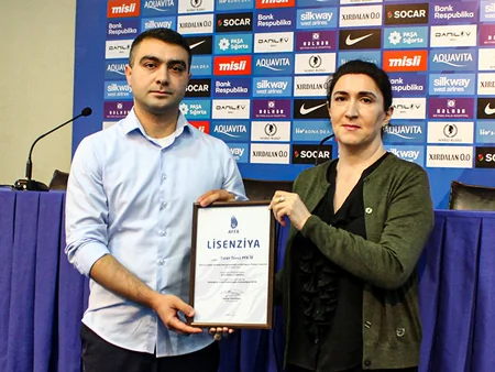 Azərbaycan klublarına lisenziyalar təqdim olunub