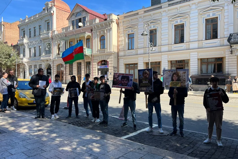 Tbilisidə Ermənistanın hərbi cinayətlərinə qarşı silsilə aksiyalar keçirilib