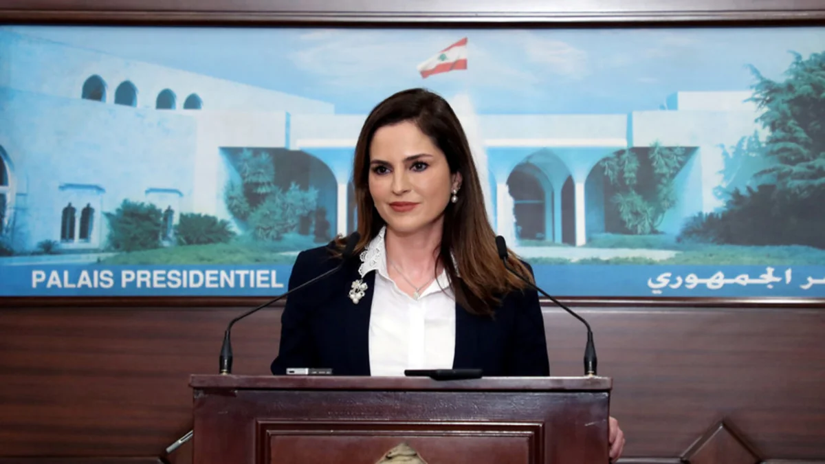 Livanın informasiya naziri istefa verdi