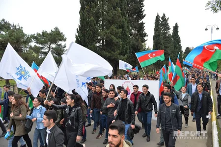 Lənkəranda Dövlət Bayrağı günü qeyd olunub - FOTO