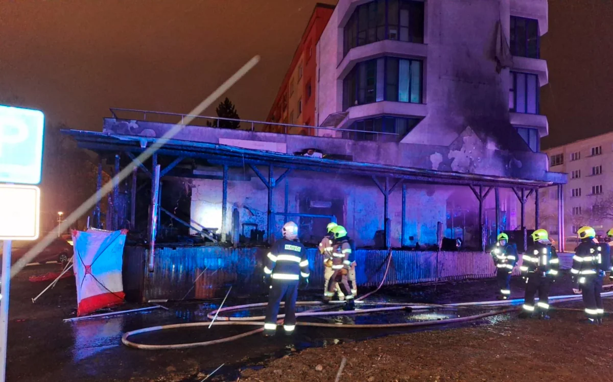 Six killed in explosion at Czech restaurant