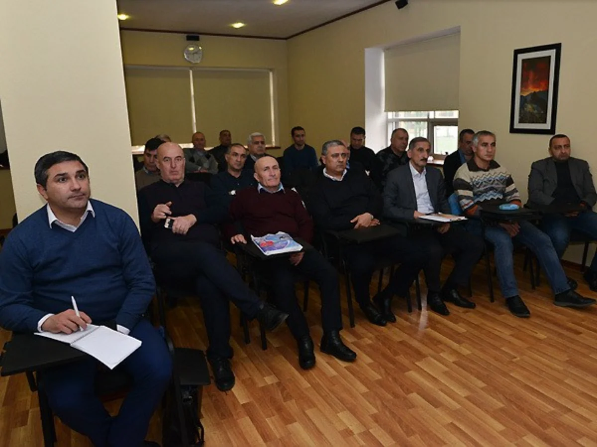 Hakim-inspektorlar və AFFA nümayəndələri üçün danışılmış oyunlarla bağlı seminar keçirilib