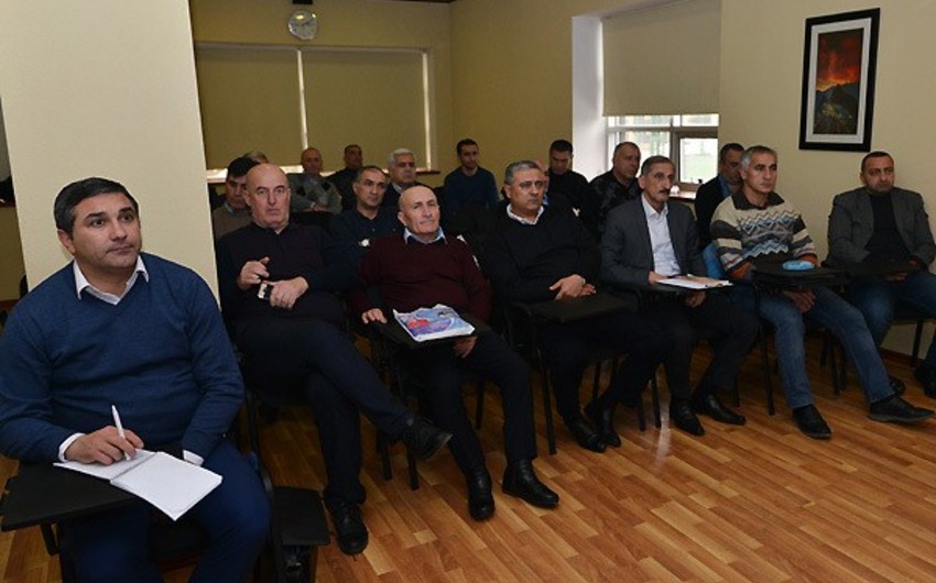 Hakim-inspektorlar və AFFA nümayəndələri üçün danışılmış oyunlarla bağlı seminar keçirilib