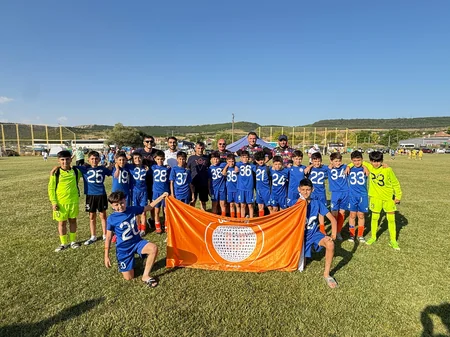 Azərbaycanın futbol komandası Bolqarıstanda beynəlxaq turnirin qalibi olub