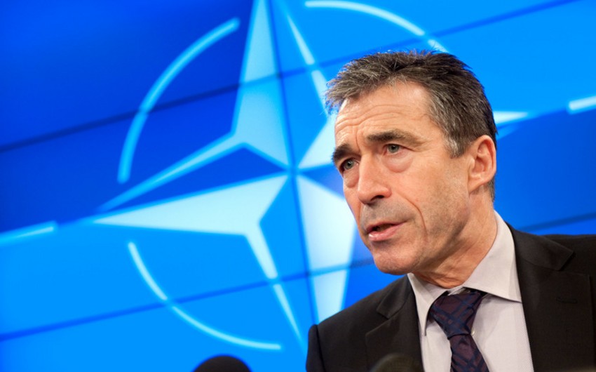 NATO-nun keçmiş Baş katibi mükafat müqabilində Ermənistana səfər edib