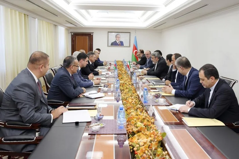 Mədət Quliyev İranın daxili işlər naziri ilə görüşüb