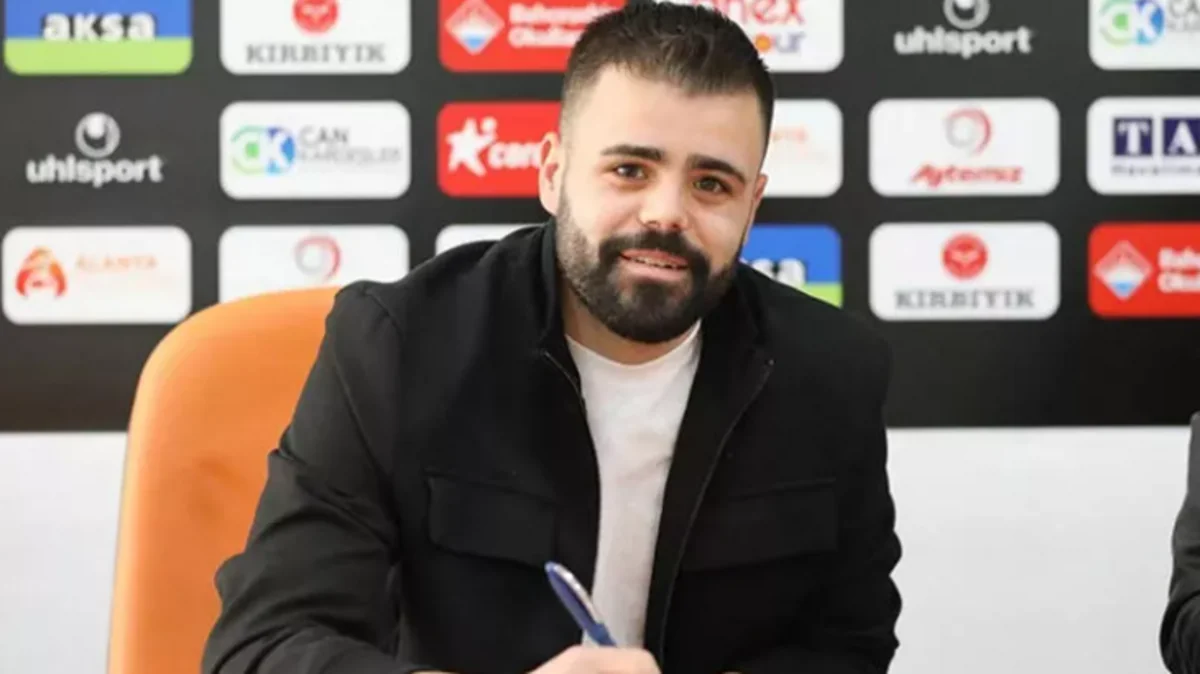 Türkiyəli futbolçu: Azərbaycan millisində oynamadığım üçün peşman deyiləm