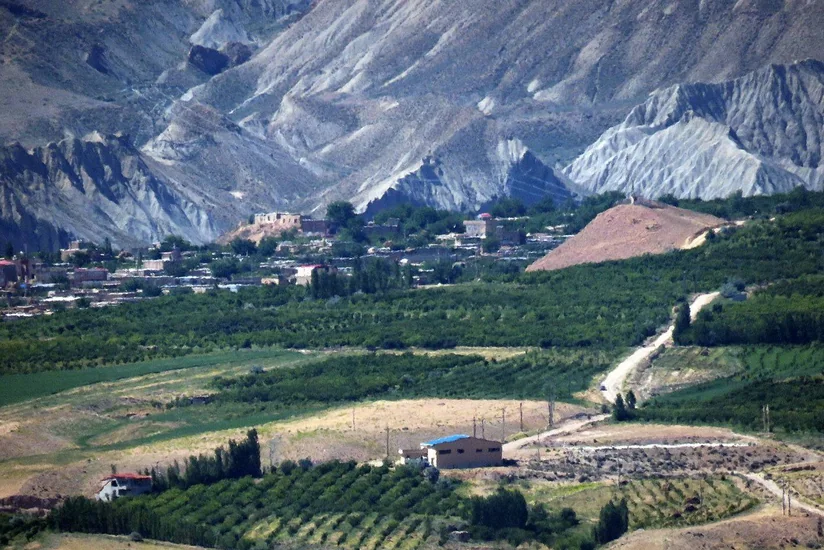 Coğrafiya İnstitutu: Ermənistan türklərə aid 15 mindən çox adı toponimik soyqırıma məruz qoyub”