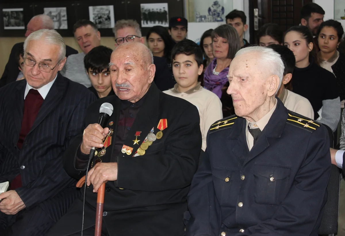 Bakıda Stalinqrad döyüşündəki qələbənin 75 illiyi qeyd edilib