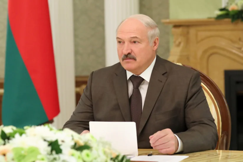 Лукашенко: Нагорно-карабахский конфликт нужно решать без иностранного вмешательства