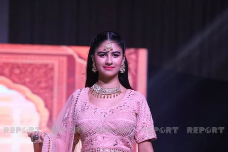 Baku hosts Best of India fashion show