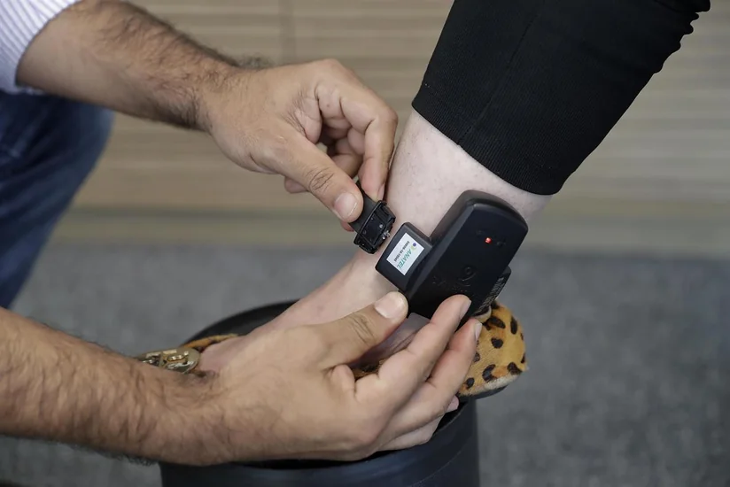 Elektron “bilərzik”li məhkumların sayı açıqlandı