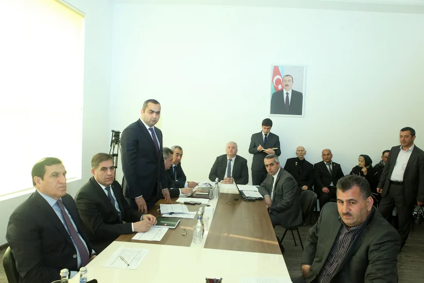 Səlim Müslümov Sabirabadda vətəndaşları qəbul edib