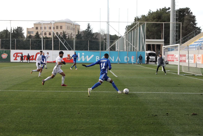 Qarabağ ilk yoxlama oyununda böyükhesablı qələbə qazanıb