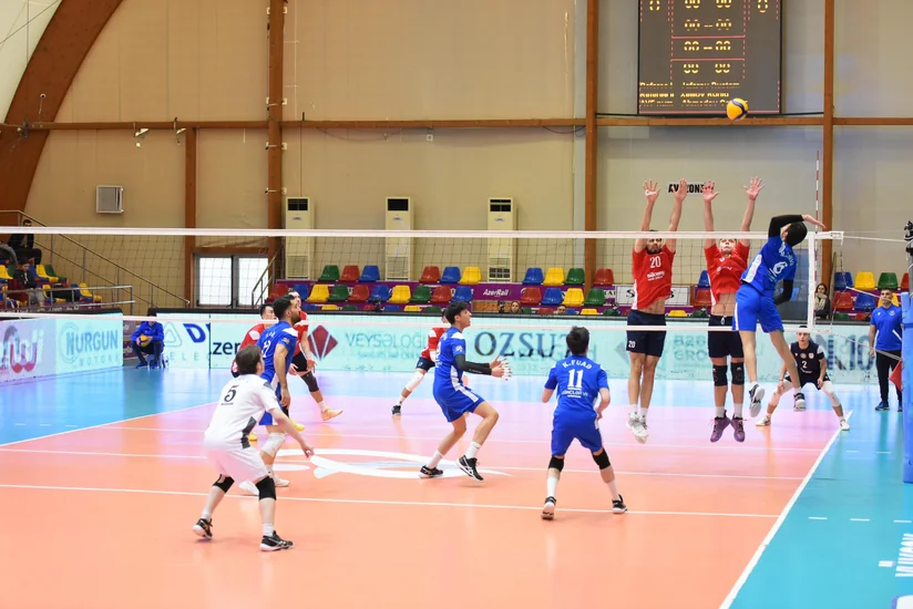 Kişi voleybolçular arasında Azərbaycan Yüksək Liqasında XII tura yekun vurulub