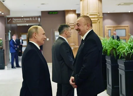 Dövlət başçılarının “Valday” Beynəlxalq Diskussiya Klubunun XVI illik iclasının iştirakçıları ilə qeyri-formal görüşü olub - FOTO