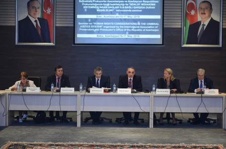 Bakıda ədalət mühakimə sistemində insan haqlarına dair beynəlxalq seminar başlayıb