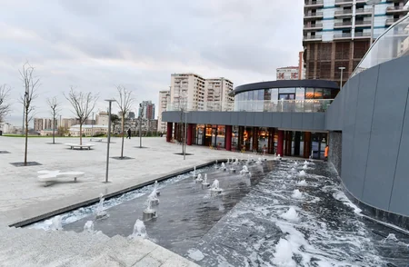 Prezident İlham Əliyev Bakıda Mərkəzi Parkın ikinci hissəsinin açılışında iştirak edib - YENİLƏNİB