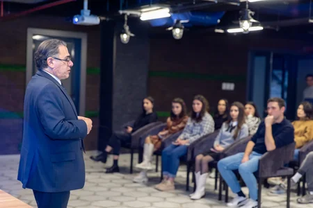 “İnnoMEDİA” layihəsinin açılış mərasimi keçirilib