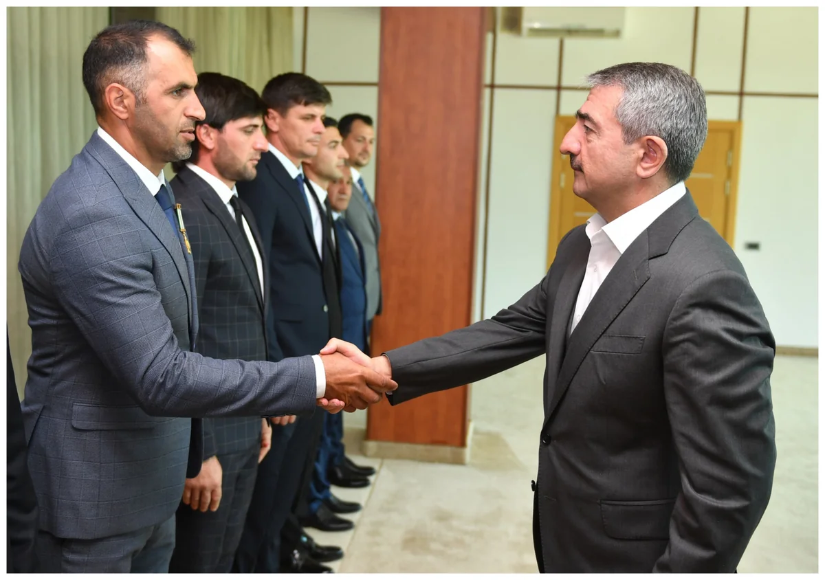 Avropa çempionatının qalibi olan Azərbaycanın çövkən millisi mükafatlandırılıb