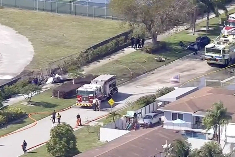 Plane crashes into street in Broward, killing two aboard