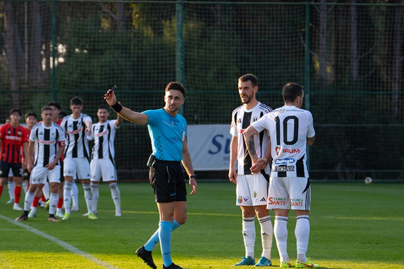Azərbaycanın futbol hakimləri Türkiyədə yoxlama oyununu idarə ediblər