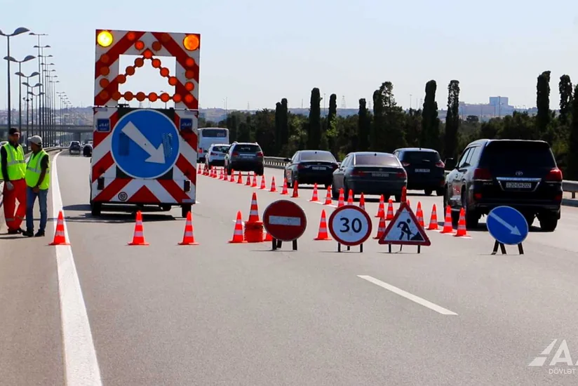 Bakıda bəzi yollarda xətlənmə işləri aparılır