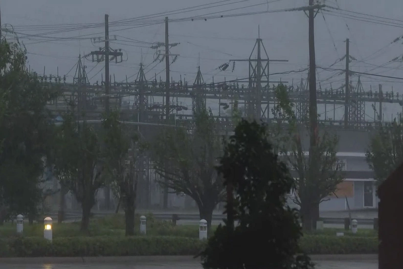 “Fransin” ABŞ-da 100 mindən çox sakini işıqsız qoyub