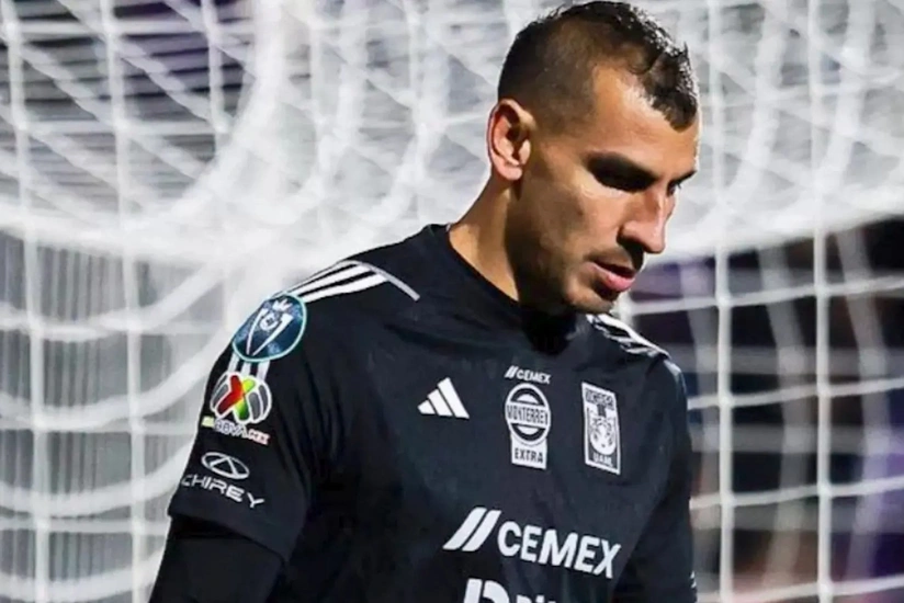 Rəqibin gözünə lazer işığı salan futbolçu 11 oyunluq diskvalifikasiya olunub