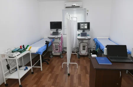 Prezident və birinci xanım Bakıda modul tipli hospitalın açılışında iştirak ediblər - YENİLƏNİB
