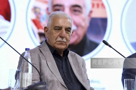 Azərbaycan dili və Ədəbiyyatı Forumunun ikinci günü başlayıb