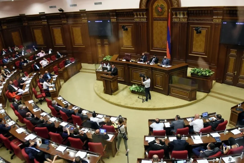 СК и ряд других структур обяжут отчитываться перед парламентом Армении