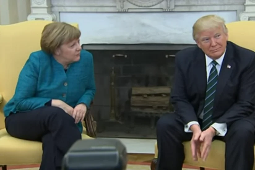 Donald Tramp Angela Merkelin əlini sıxmaqdan imtina edib - VİDEO