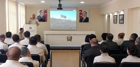 Müstəqillik Günü münasibətilə Azərbaycan Ordusunda silsilə tədbirlər keçirilib
