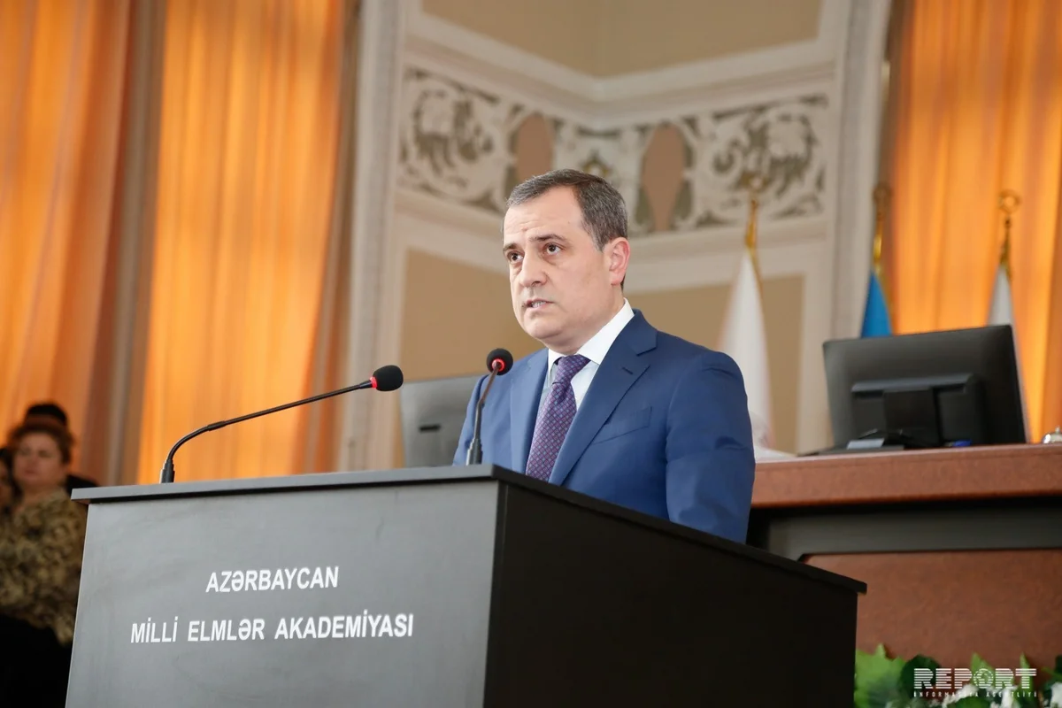 Ceyhun Bayramov: Ali təhsil müəssisələrinin bakalavriat səviyyəsinə dövlət sifarişi yerləri 66 faiz artıb