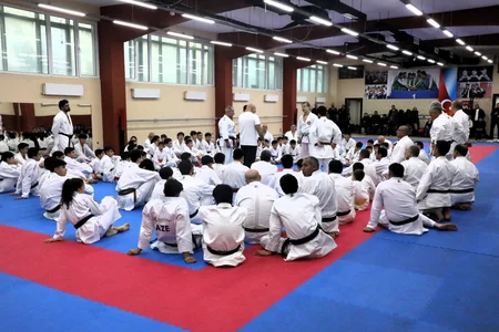 Məşhur karate ustasının rəhbərliyi ilə Bakıda seminar keçirilib