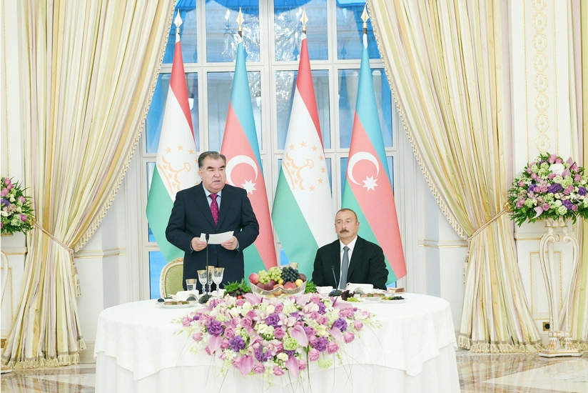 Emoməli Rəhmon İlham Əliyevə məktub göndərib