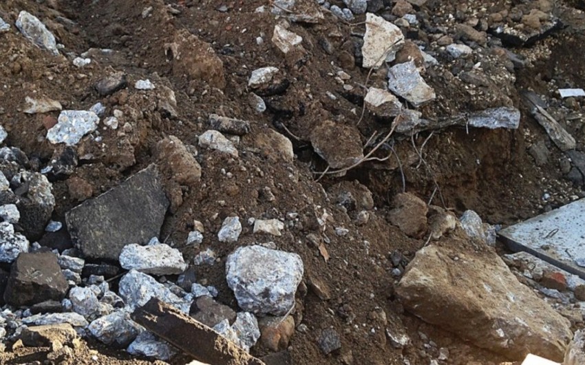 Landslide in remote Papua New Guinea village kills about 100, ABC says
