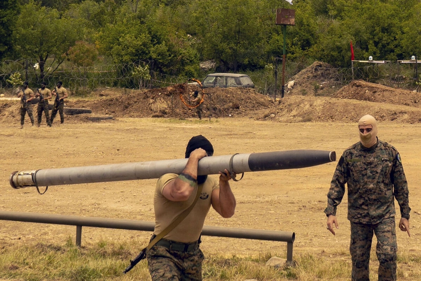 İsrail bir həftə ərzində “Hizbullah”ın raketlərinin yarısını məhv edib