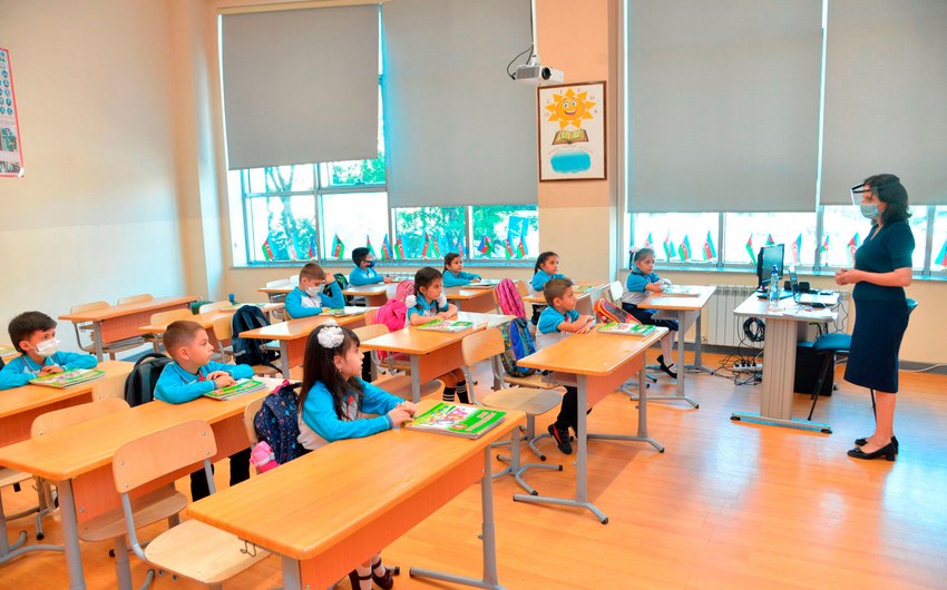 Bakıda müəllimlərin orta aylıq əməkhaqqı açıqlanıb