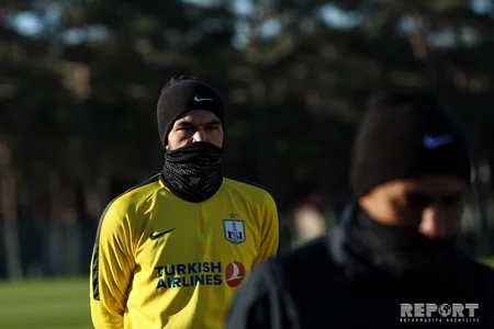 Neftçi” komandasının açıq məşqində 3 futbolçusu iştirak etməyib - FOTO