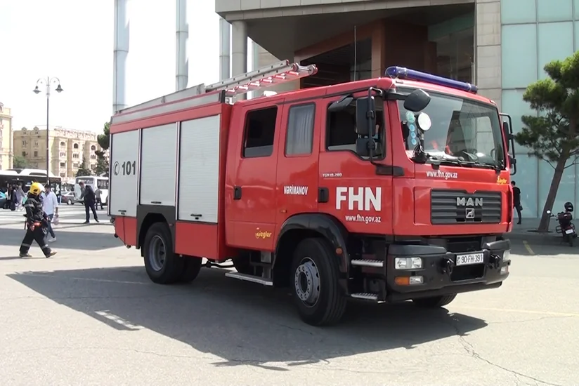 FHN “Gənclik Mall” ticarət mərkəzində təlim keçirib