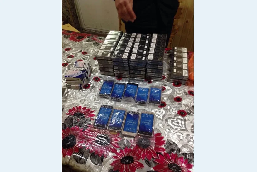 Rusiyadan qanunsuz telefon və siqaret keçirilməsinə cəhd olub