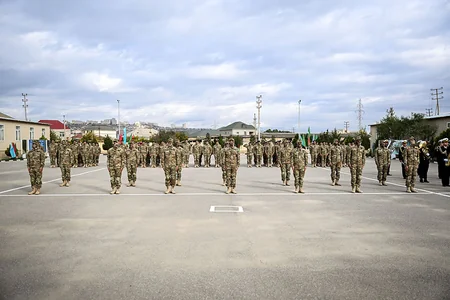 Sualtı hücum xüsusi təyinatlı kursunun buraxılış mərasimi keçirilib