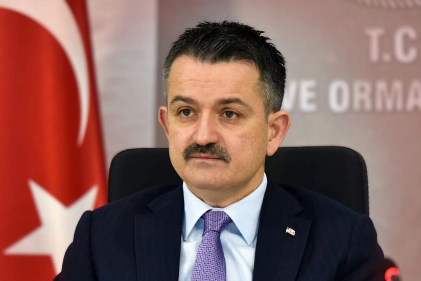 Turkish minister contracts COVID-19
