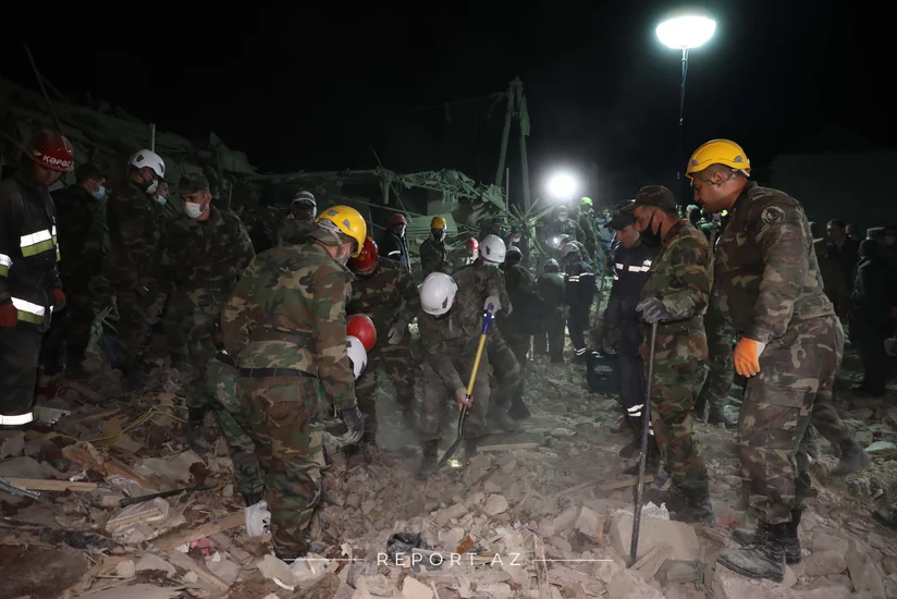 Hikmət Hacıyev: “Paşinyanın hərəkətləri Səddam Hüseynin mülki şəxslərə qarşı taktikası ilə müqayisə edilə bilər”