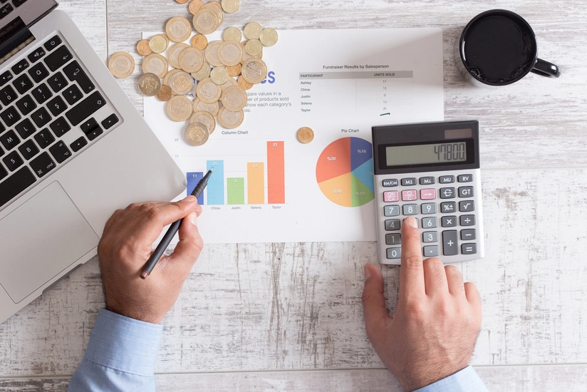 Azerbaijan's economy shrinks 4.3%